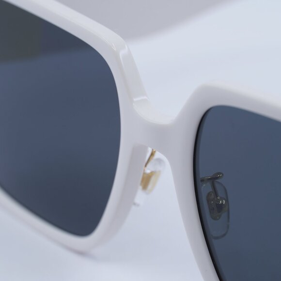 🕶️ New Versace VE4472D 548487 Sunglasses - Ivory White Frame, Grey Lenses - Picture 11 of 12